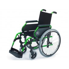 Кресло-коляска с ручным приводом Titan Breezy 300 40см. пневмо колеса (красная рама, насос) Кресло-коляска с ручным приводом Titan Breezy 300 40см. пневмо колеса (красная рама, насос)